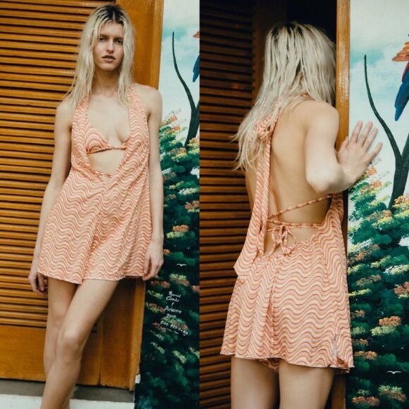 Urban Outfitters | Sand Dollar Romper Assorted Wavy Groovy Pink 70s Style New - Picture 1 of 15